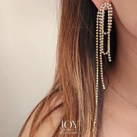Tassel diamond asymmetrical earrings - Picture 3 of 3